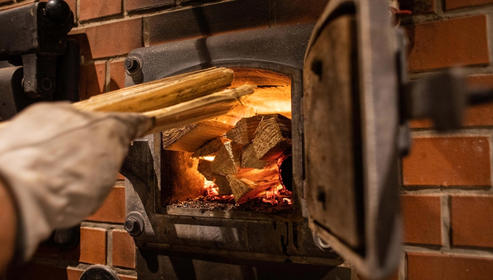 Nachts in der Bäckerei