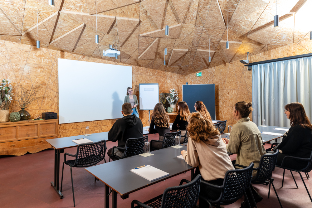 Müli Saal Seminar
